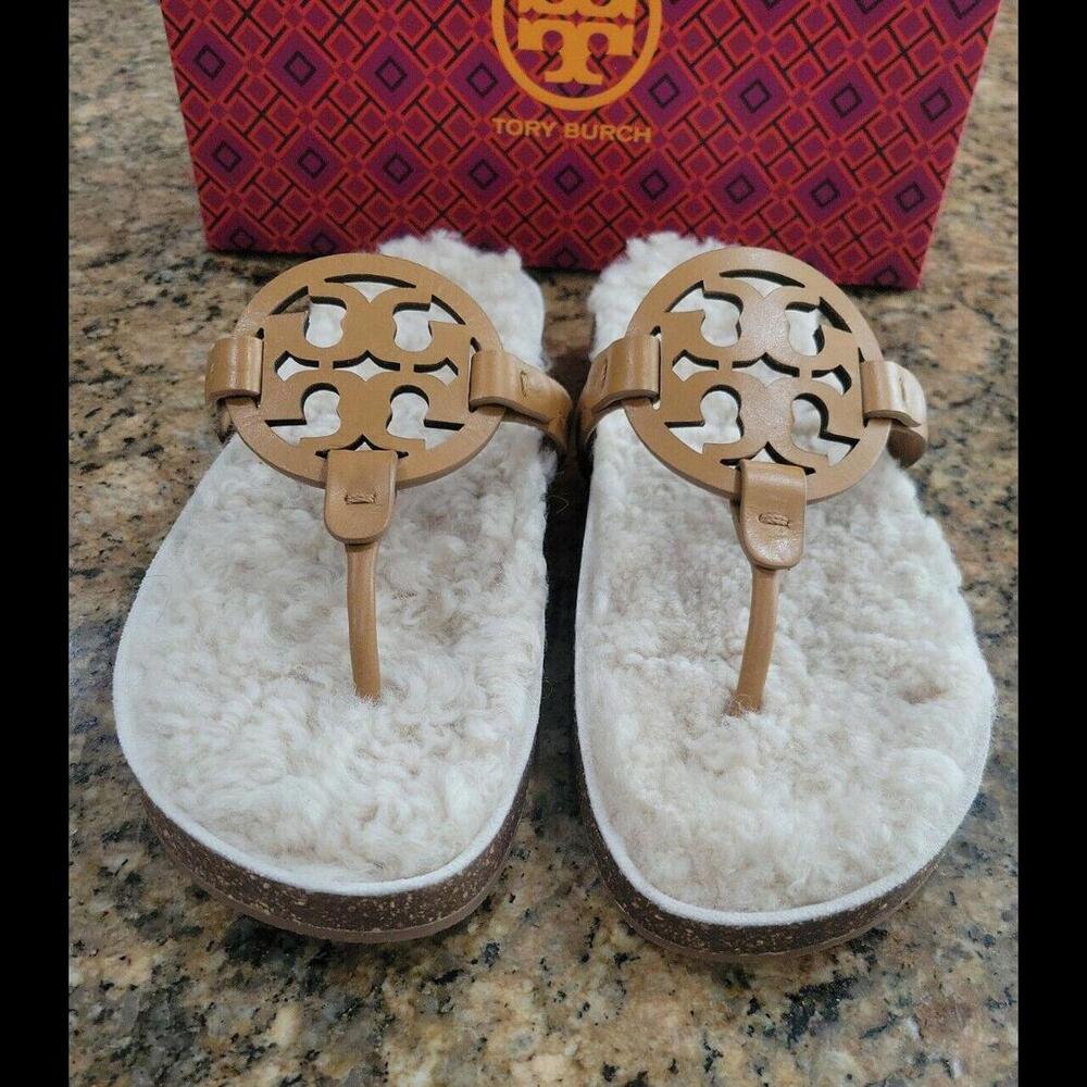 Tory Burch Miller Cloud Shearling Leather Sandal Thongs Shoe Carmel 10 New $268 - Picture 2 of 9